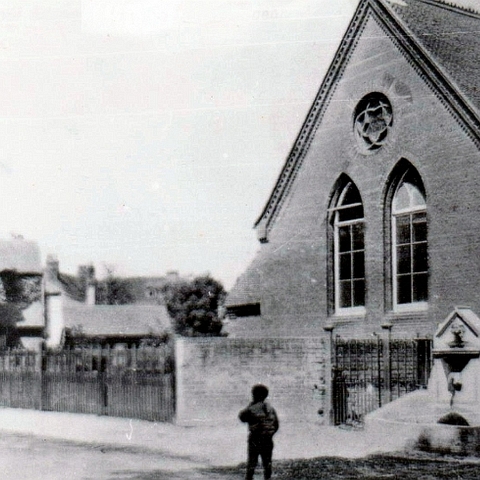 School 04