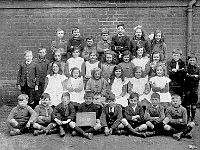 St Andrews school Standard IV 1923. The boy in the middle at the back row is my uncle Jack Gilbey. Photo submitted by Rosemary Hackforth (nee Gilbey)