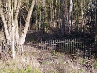 The old gateway to Easnyeye. Originally Cappell Lane came through here to Ware, crossing the railway at a level crossing and rejoining todays road further on. Photo Dec 2012