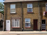 High Street, Stanstead Abbotts. Photo 2006.