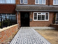 Beautiful driveway by Tiled Perfection, High Street, Stanstead Abbotts. Photo July 2010.