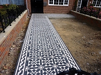 Tiled Perfection. High Street Stanstead Abbotts. July 2010.