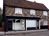 Empty but used as office. 33 High Street