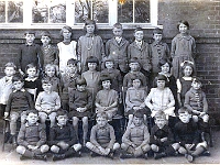 Great Amwell school in early 1920's. Submitted by Rosemary Hackforth