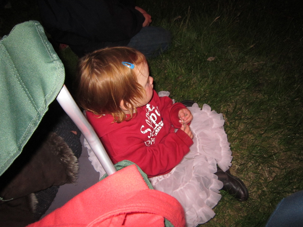 IMG_0208.JPG - Waiting for the action. Phot Helen Lovick